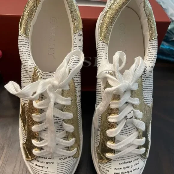 Gold Start Casual Low Top Sneakers - Picture 8 of 12